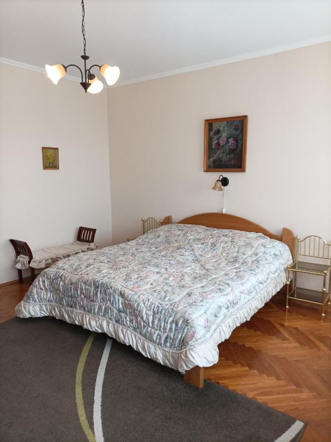 Lazar Apartmanok Hévíz Εξωτερικό φωτογραφία